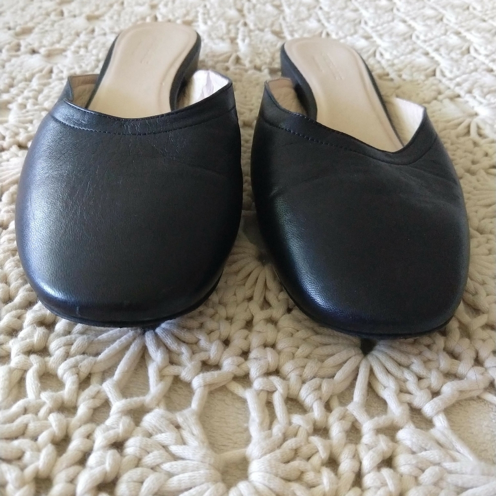 Everlane mules size 10.5
